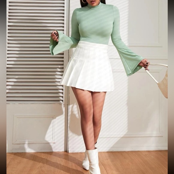 Boho bell sleeve top - Picture 13 of 15